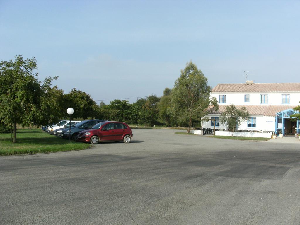 Hotel Particulier Le Mas Des Marais Machecoul Экстерьер фото